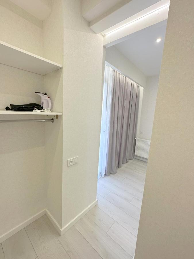 Gss - 5 Apartment Tbilisi Bagian luar foto