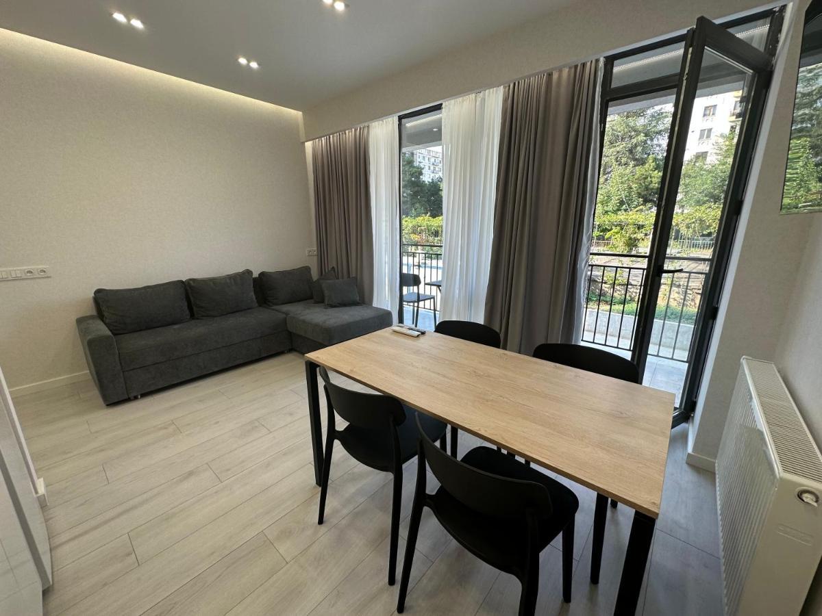 Gss - 5 Apartment Tbilisi Bagian luar foto