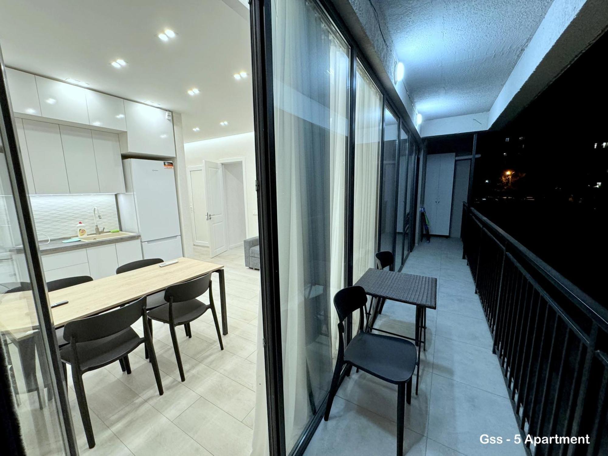 Gss - 5 Apartment Tbilisi Bagian luar foto
